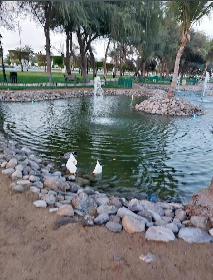 Remas's In Corniche Абу-Даби